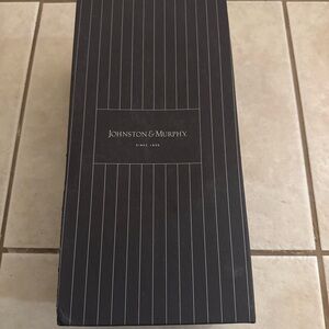 Johnston & Murphy Two-Tone Dress Shoe Box